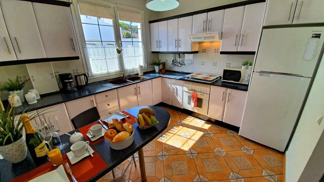 Ferienhaus Casa Blanca - Tarajalejo - Glasfaserinternet - Meerblick Spanien